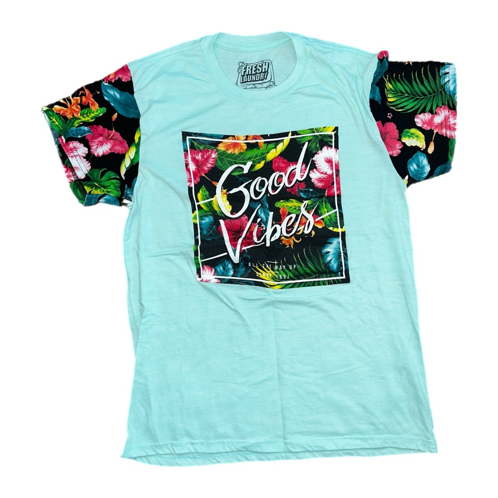 Fresh Laundry Graphic T-Shirt (M)